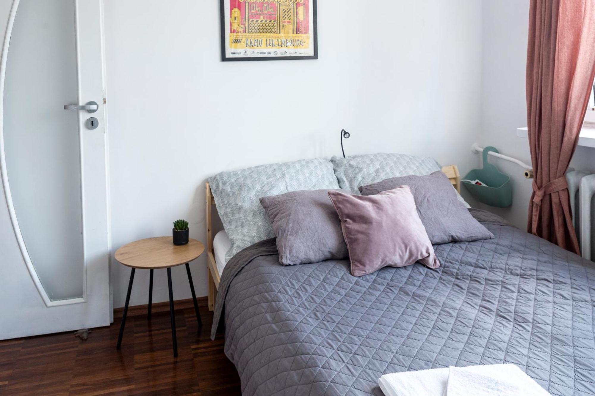 ורשה Iron Sunset Apartment מראה חיצוני תמונה